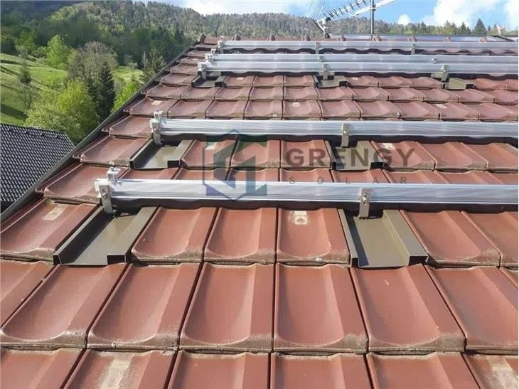Adjustable Solar Roof Hook